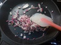 咖喱鲜菇鱿鱼筒的做法步骤4