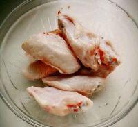 销魂烤翅的做法步骤1